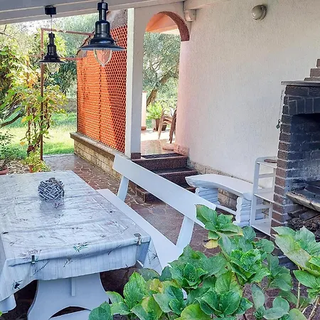 Lovely In Casa vacanze Kornić